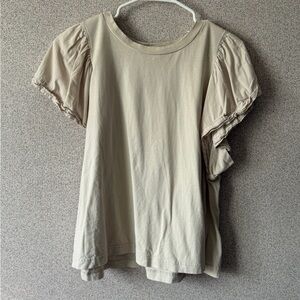 Old Navy‎ Cream Short Sleeve Top